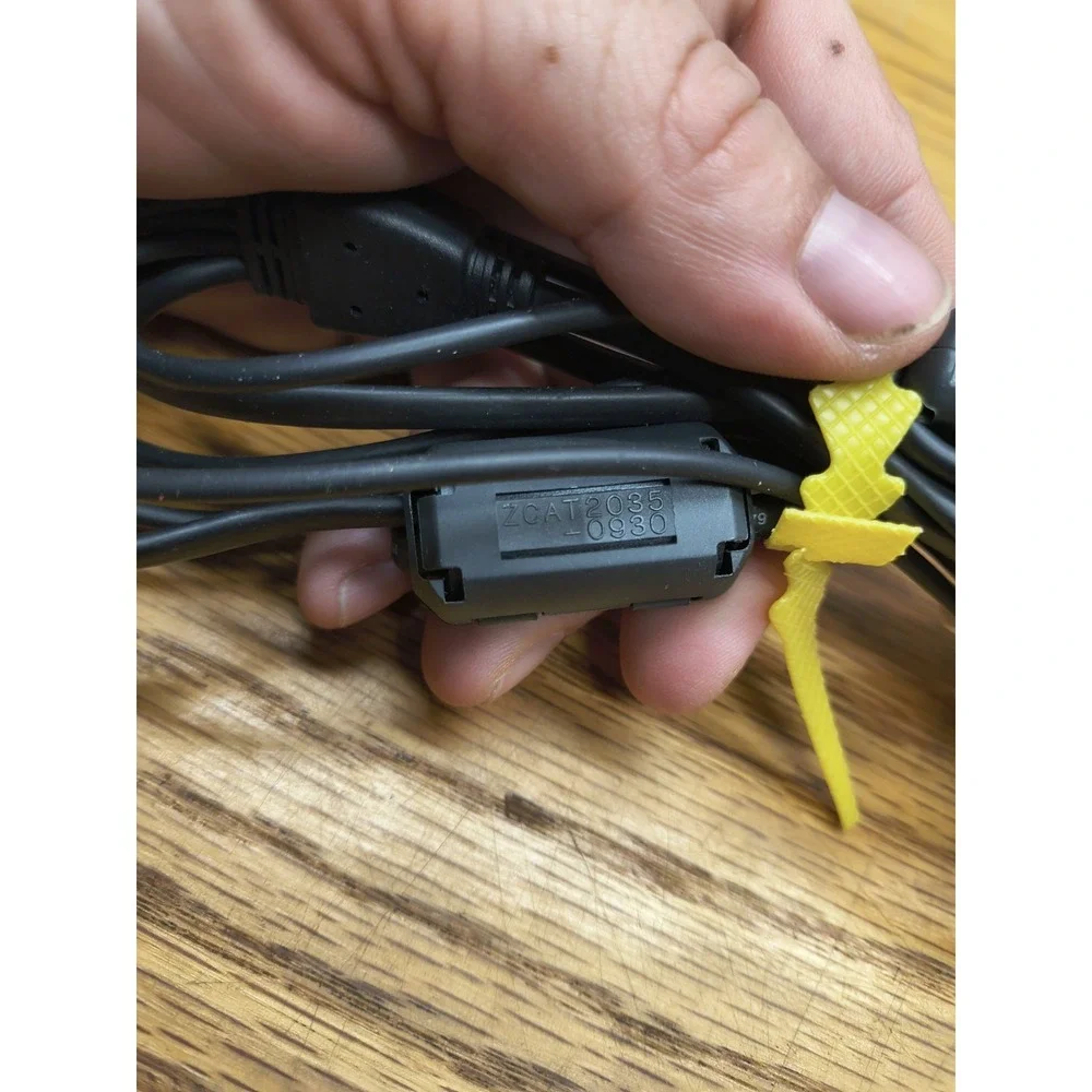 SONY TYPE 2 II TWO CAMERA CABLE CORD USB RCA ZCAT1325 0530 OFFICIAL OEM